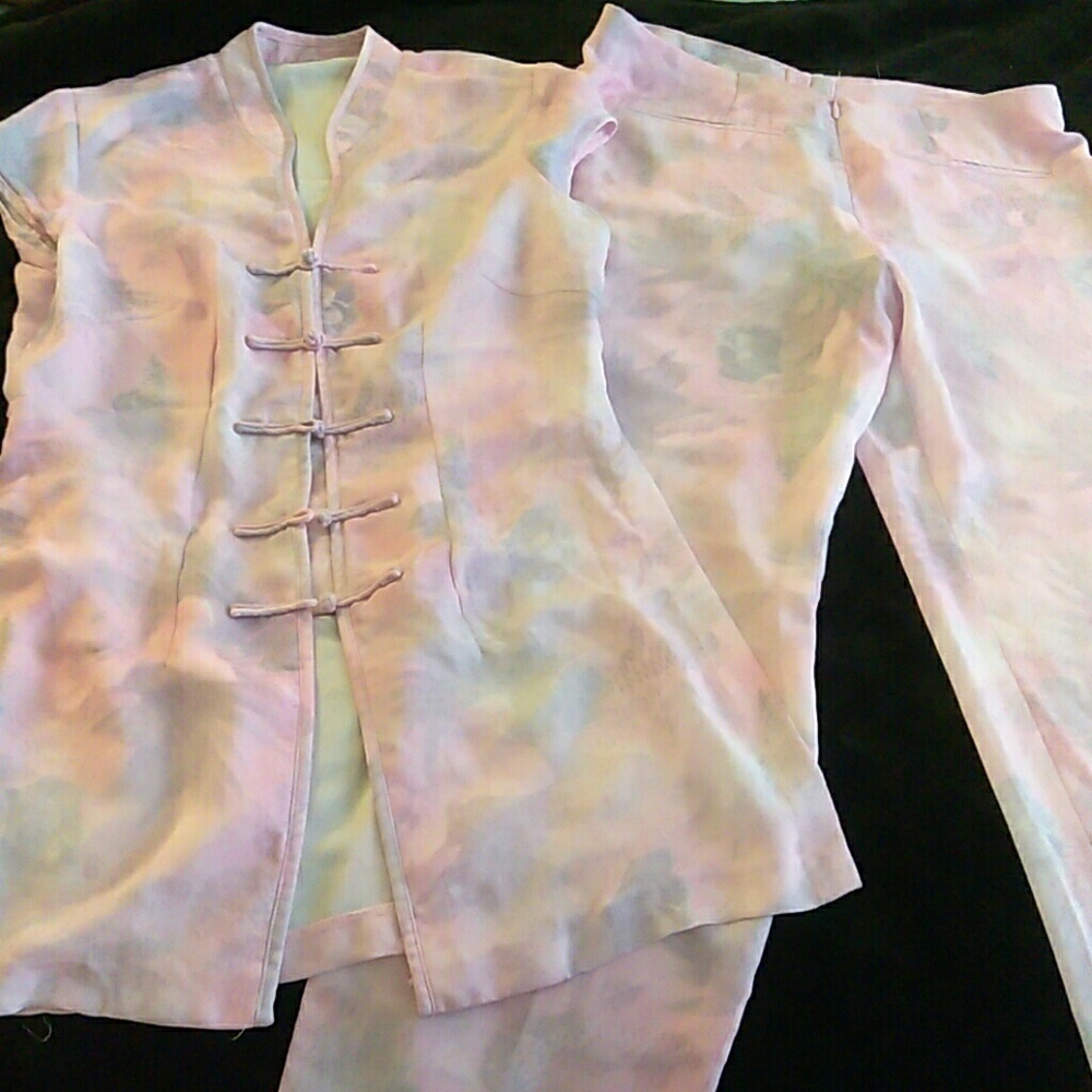 Silky pants suit  extra small